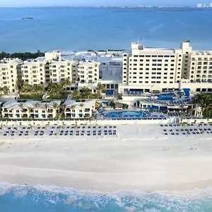 https://occidental-tucancun-beach.quintano-roohotels.com
