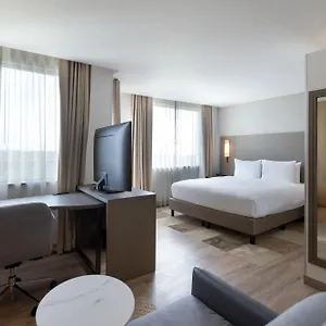 Hotel By Marriott Playa del Carmen