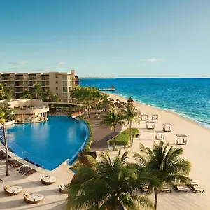 https://dreams-riviera-cancun-resort-spa-puerto-morelos-77580.allrivieramayahotels.com